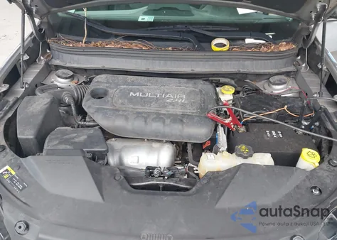 2019 Jeep Cherokee Latitude Plus Fwd from USA, damaged, VIN 1C4PJLLBXKD202026